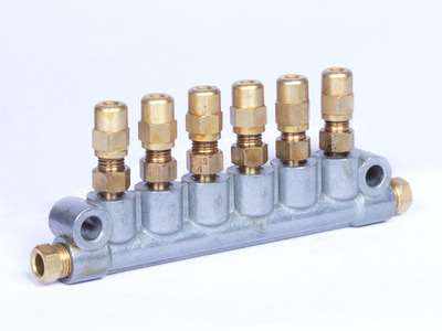 抵抗式稀油分配器 DB※-1*型 三浪正品廠家直銷優(yōu)惠供應(yīng)_機(jī)械欄目
